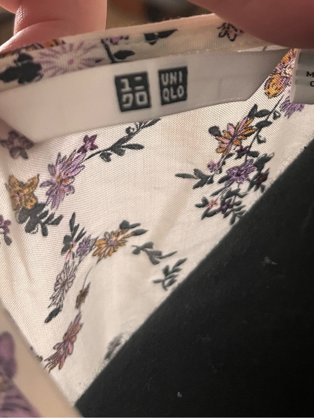 Uniqlo Cream Floral V-Neck Long Sleeve Midi Dress - Picture 4 of 7